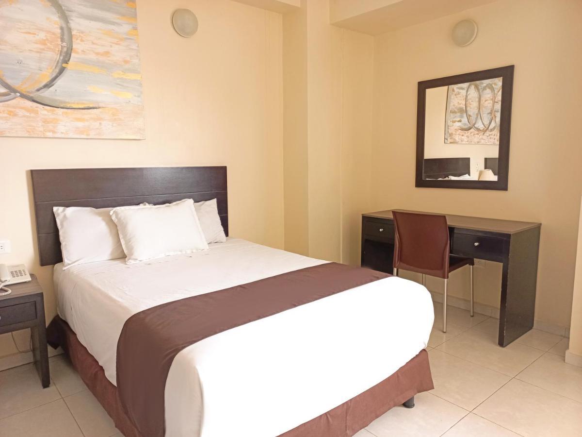Hotel Villa Margaritas 비야에르모사 외부 사진