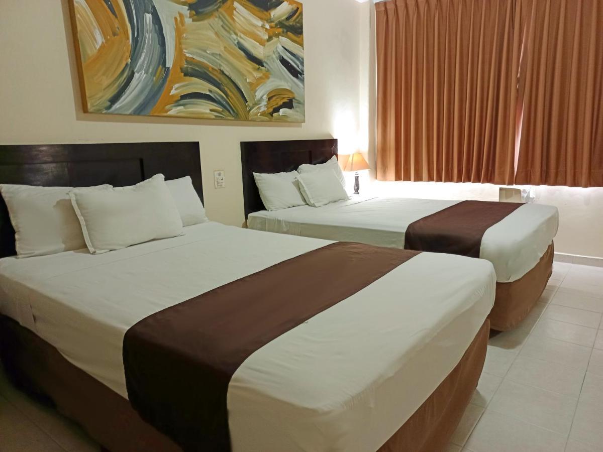 Hotel Villa Margaritas 비야에르모사 외부 사진