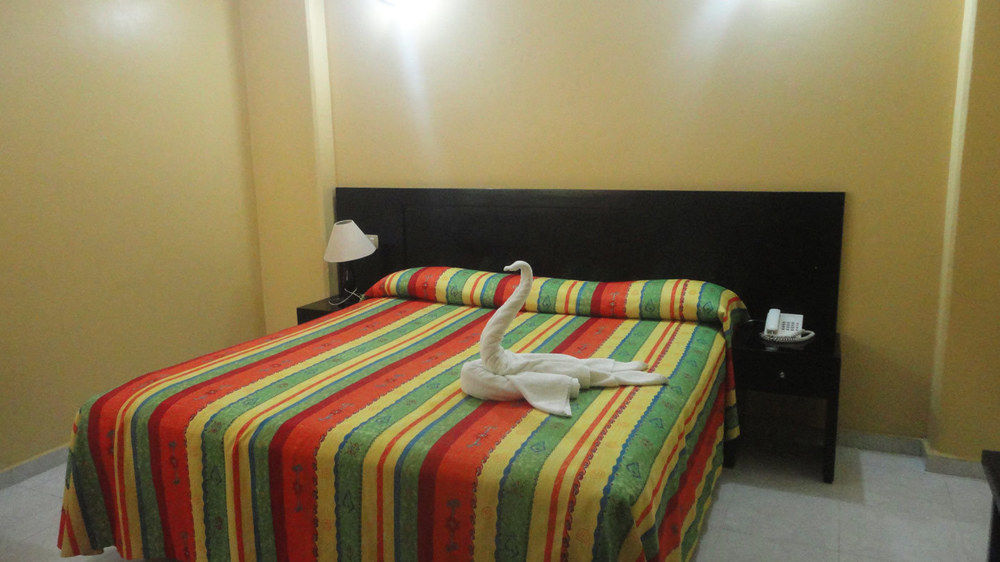 Hotel Villa Margaritas 비야에르모사 외부 사진