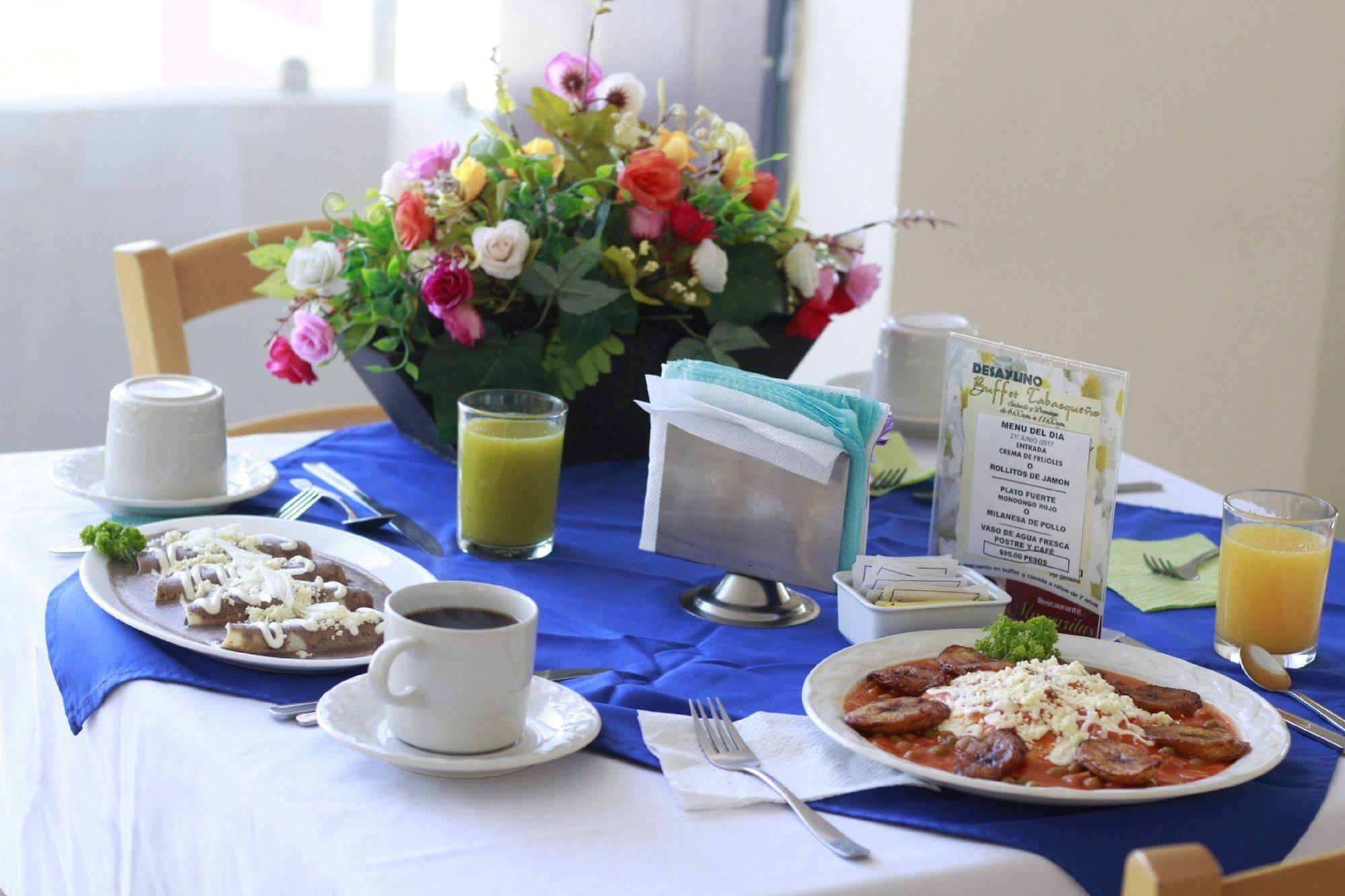 Hotel Villa Margaritas 비야에르모사 외부 사진
